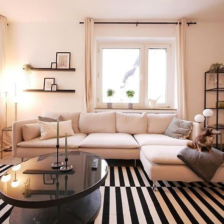 75 M2, Zentral, Gemuetlich, Eigener Parkplatz Apartment Osnabruck Bagian luar foto