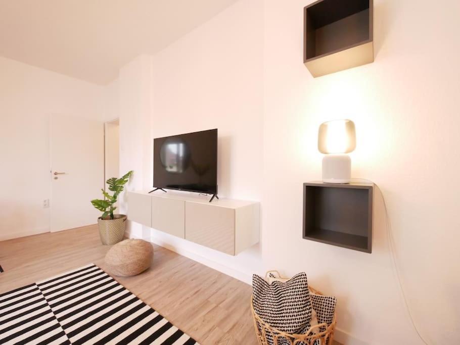 75 M2, Zentral, Gemuetlich, Eigener Parkplatz Apartment Osnabruck Bagian luar foto