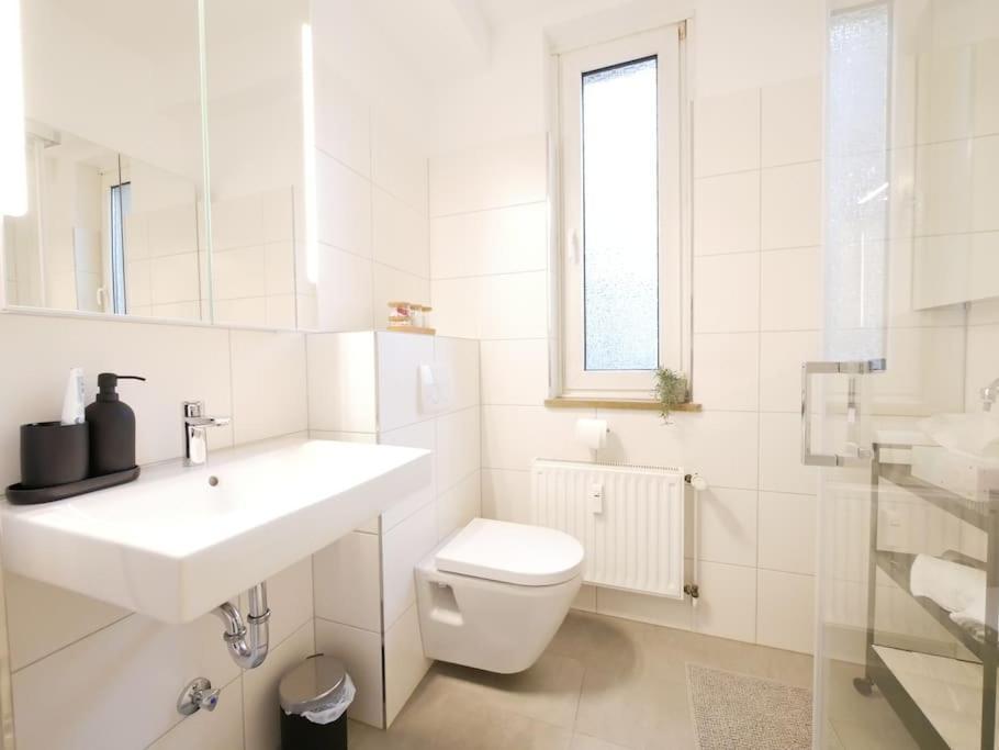75 M2, Zentral, Gemuetlich, Eigener Parkplatz Apartment Osnabruck Bagian luar foto