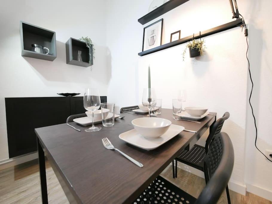 75 M2, Zentral, Gemuetlich, Eigener Parkplatz Apartment Osnabruck Bagian luar foto