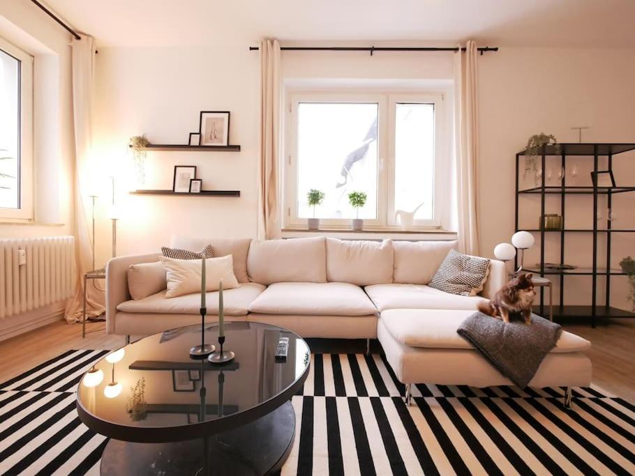 75 M2, Zentral, Gemuetlich, Eigener Parkplatz Apartment Osnabruck Bagian luar foto